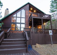 Cliffhanger Cabin 3 Bdrm High LuxHot Tub Cabin - Accommodation Rooms