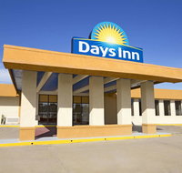 Days Inn by Wyndham Henryetta - Accommodation Rooms