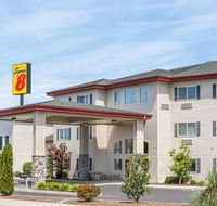 Super 8 by Wyndham Central Pt Medford - Accommodation Rooms