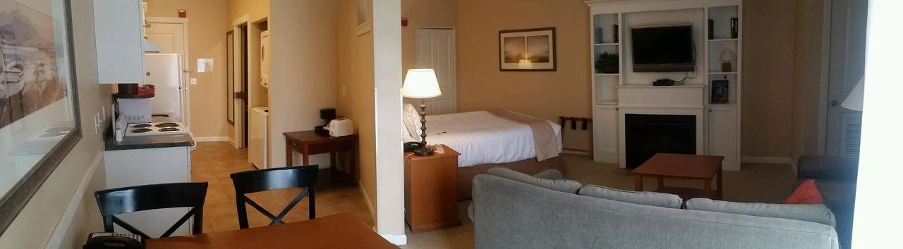 Rivertide Suites - thumb 5