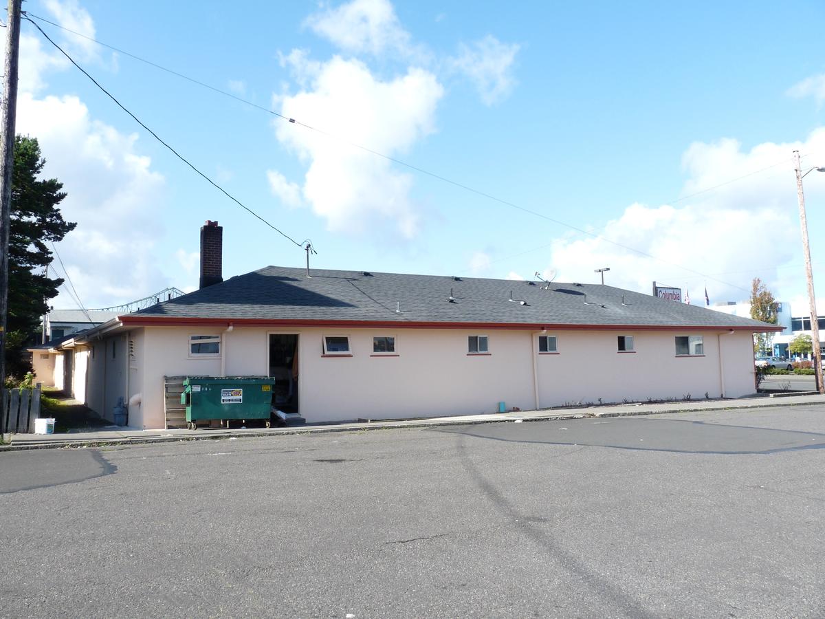 Columbia Inn - thumb 9