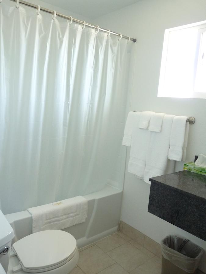 Columbia Inn - thumb 23