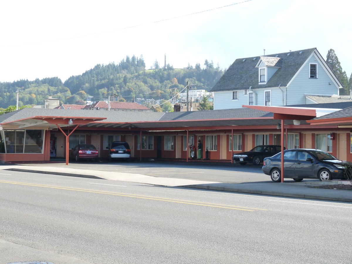 Columbia Inn - thumb 8