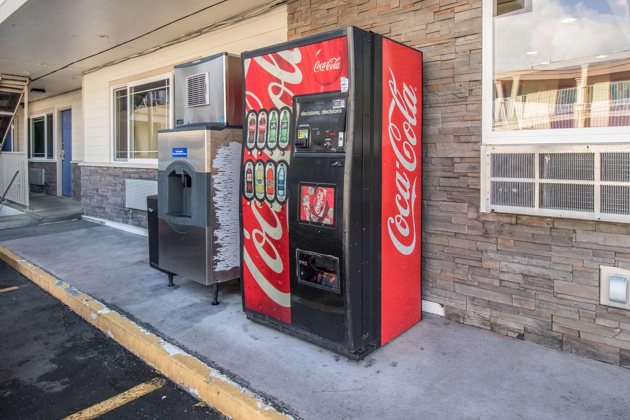 Motel 6 Astoria - thumb 9