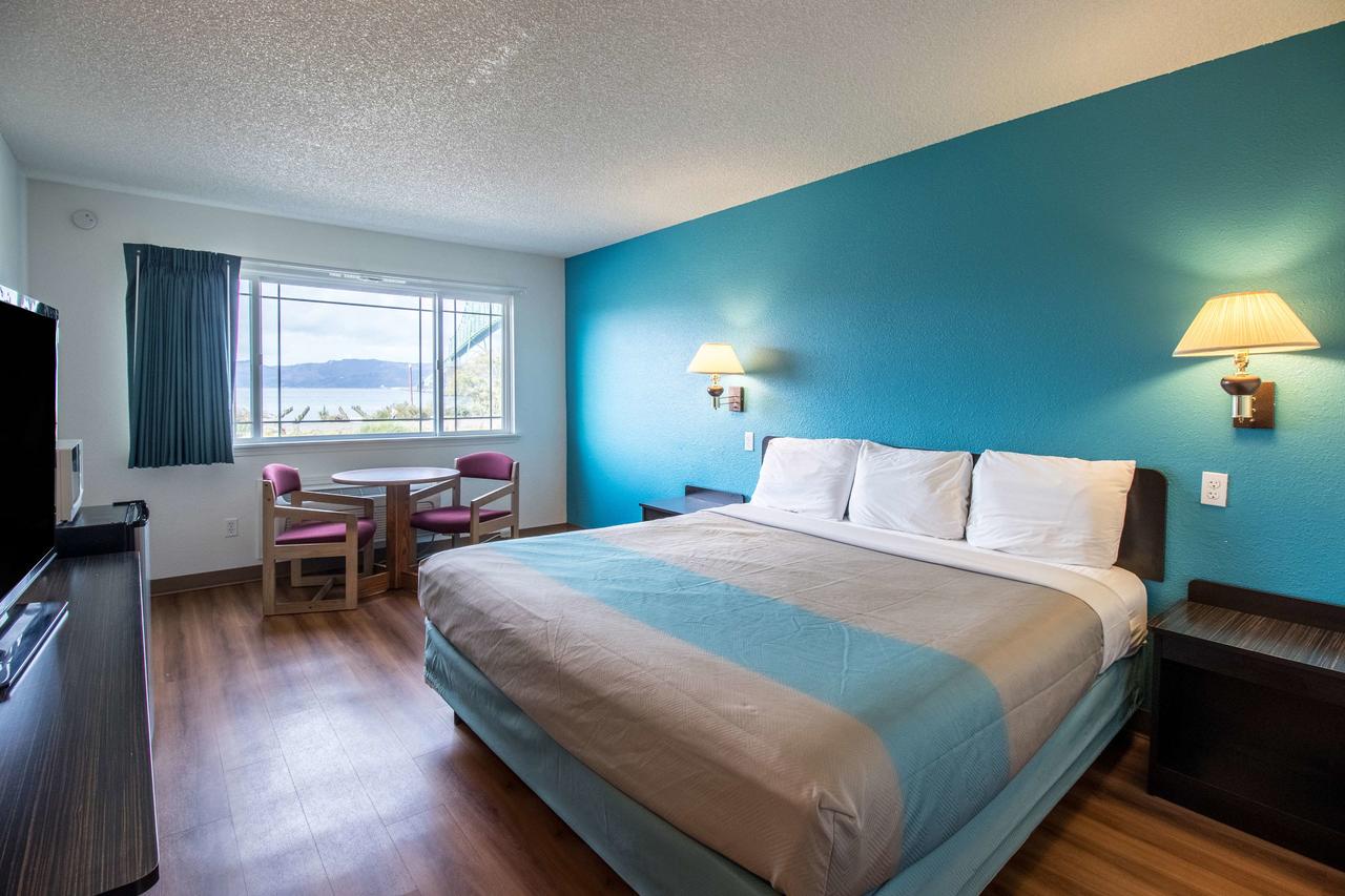Motel 6 Astoria - thumb 12