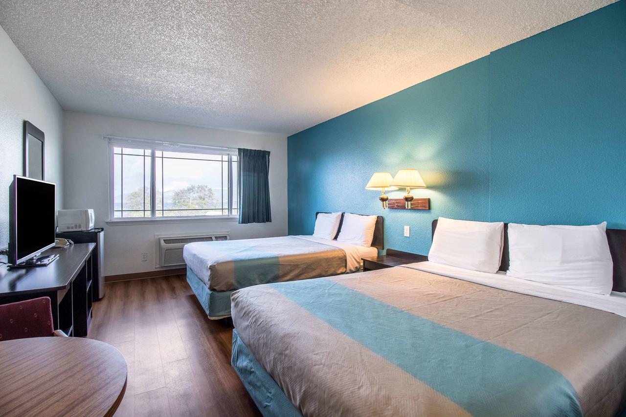 Motel 6 Astoria - thumb 14