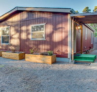 BLK Beach House - Accommodation Rooms