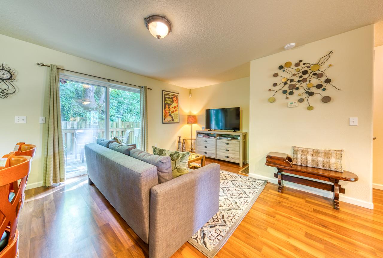 Troutdale Escape - 3 Bed 3 Bath Vacation Home In Troutdale - thumb 9