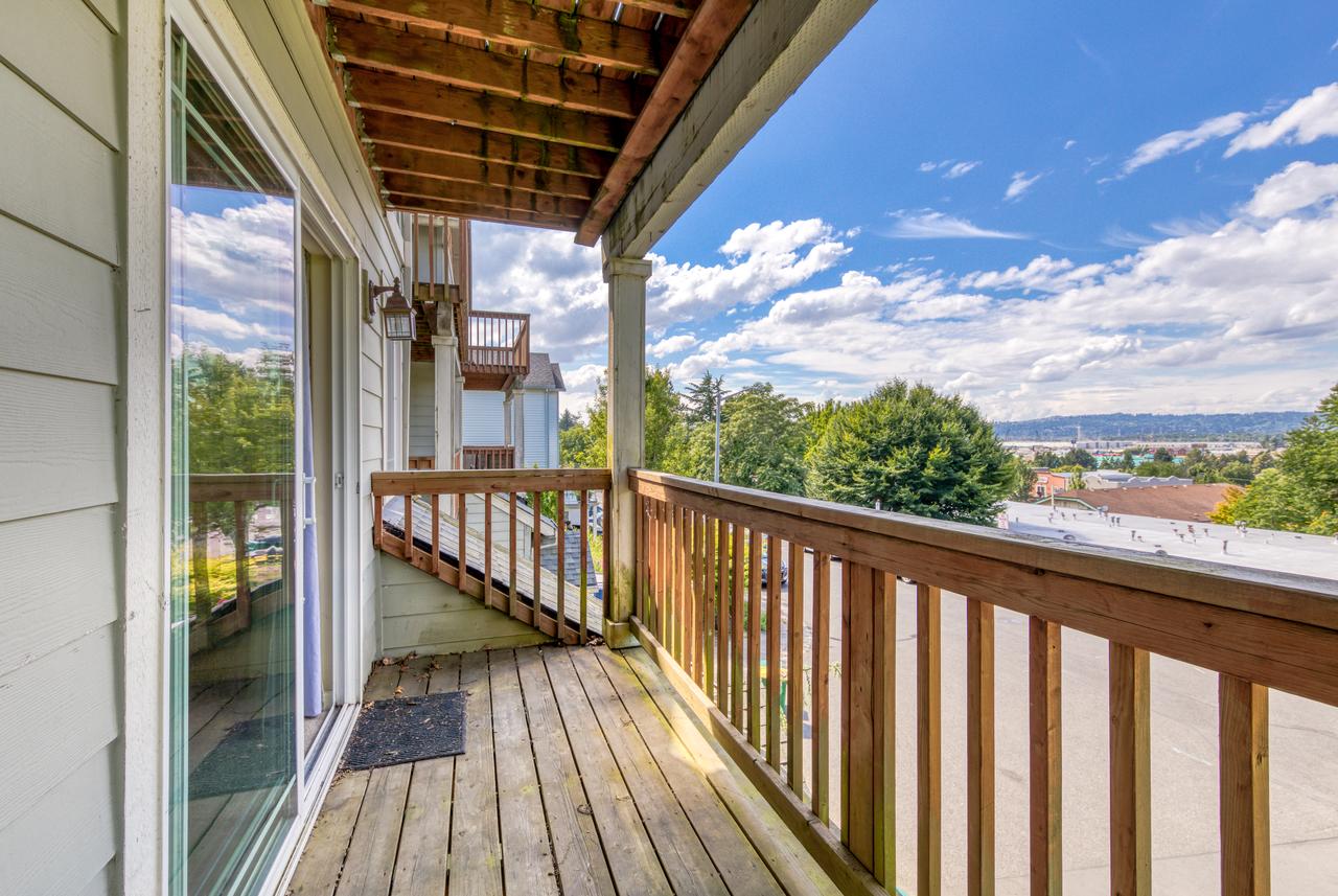 Troutdale Escape - 3 Bed 3 Bath Vacation Home In Troutdale - thumb 8