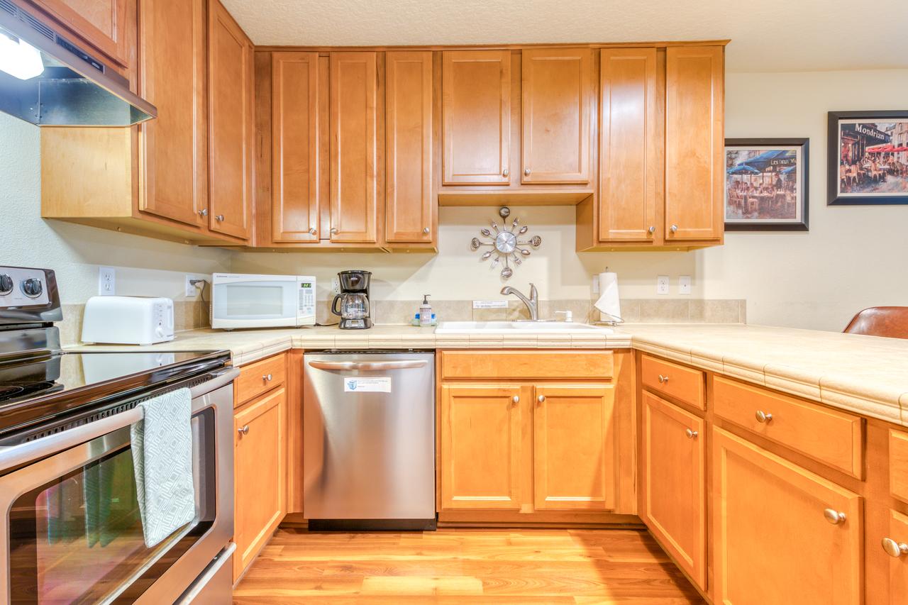 Troutdale Escape - 3 Bed 3 Bath Vacation Home In Troutdale - thumb 11