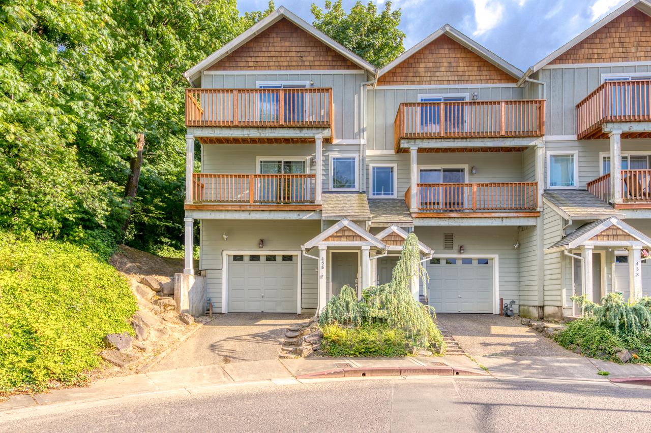 Troutdale Escape - 3 Bed 3 Bath Vacation Home In Troutdale - thumb 1