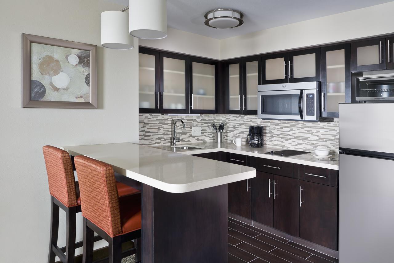 Staybridge Suites Montgomeryville - thumb 15