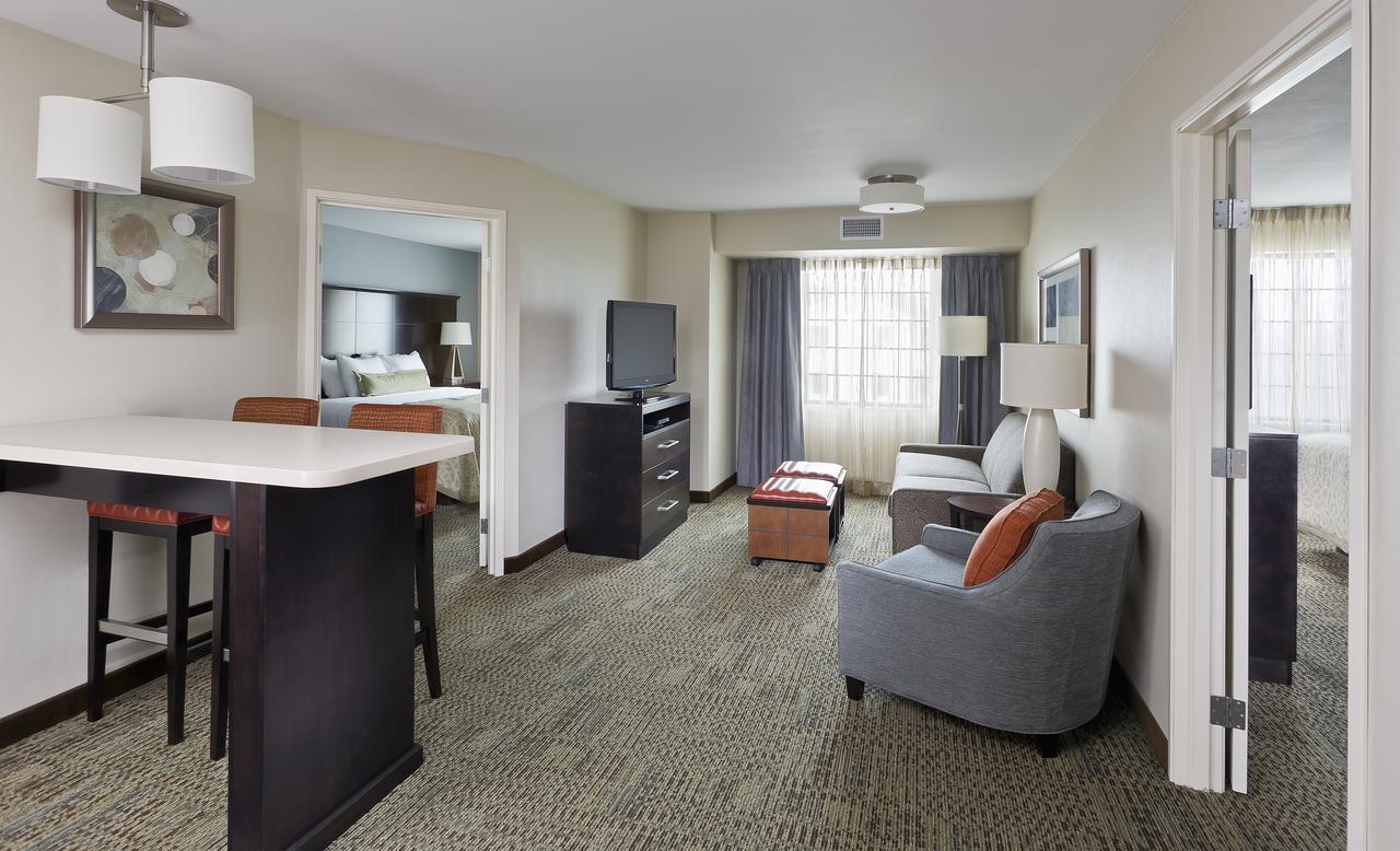 Staybridge Suites Montgomeryville - thumb 2