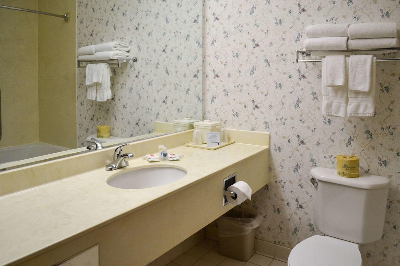 Comfort Suites Near Penn State - thumb 13