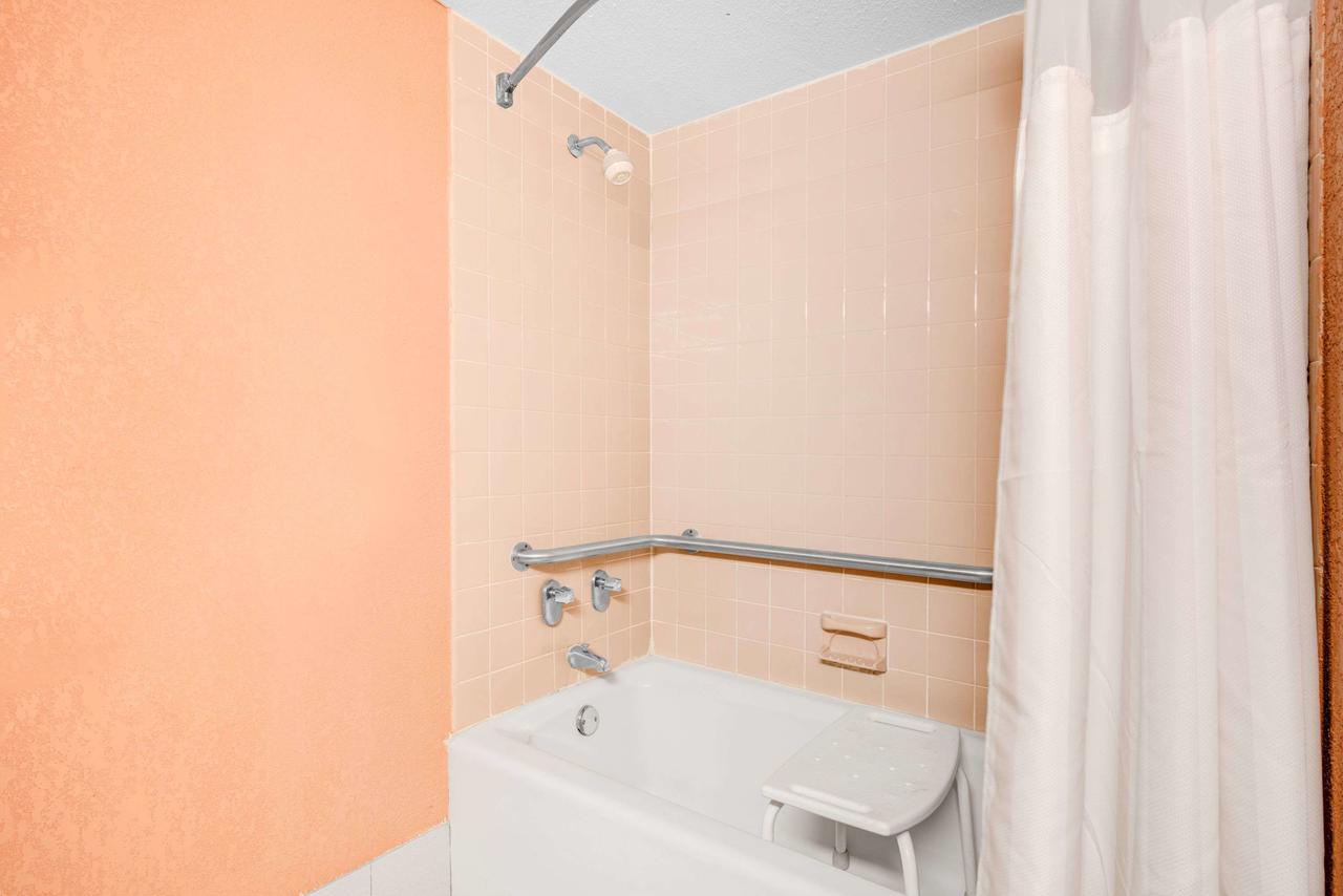 Days Inn By Wyndham New Cumberland/Harrisburg South - thumb 19