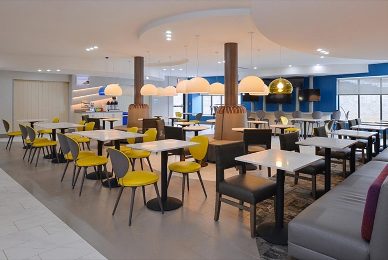 Holiday Inn Express Shippensburg - thumb 9