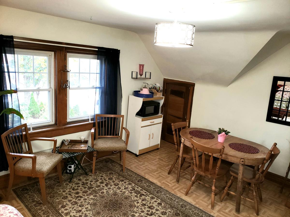 Furnished Apt In Historic Bethlehem - thumb 6