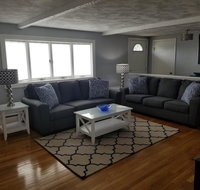 Newly Renovated Spacious Ranch Large Yard Quiet Street - Accommodation Rooms