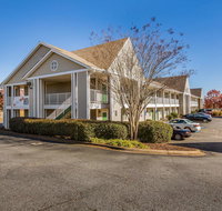 HomeTowne Studios Spartanburg - Asheville Highway - Accommodation Rooms