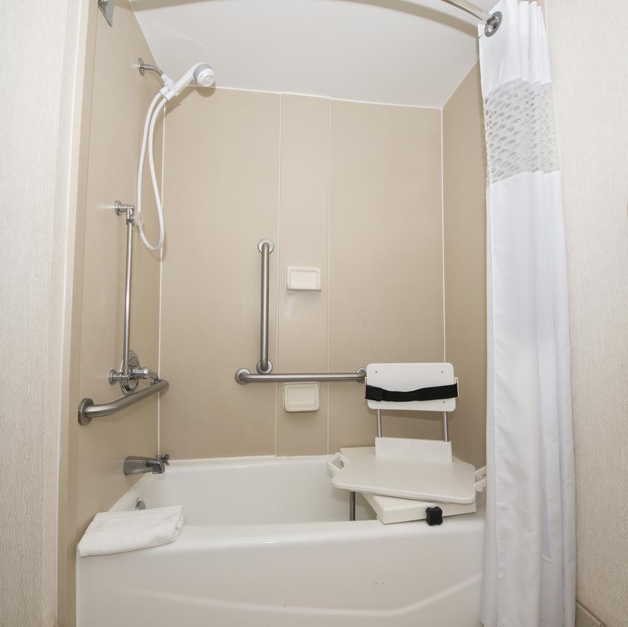 Hampton Inn Gaffney - thumb 9