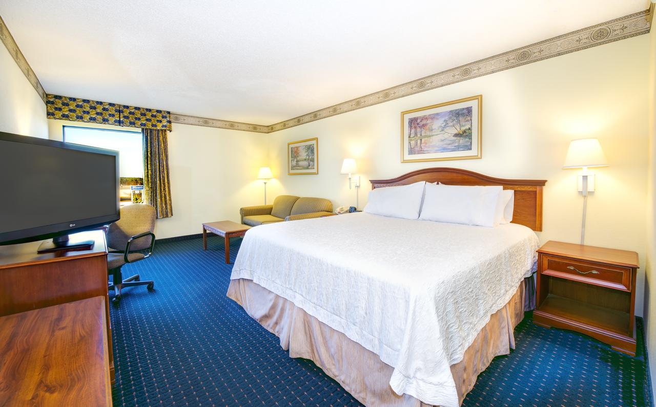 Hampton Inn Gaffney - thumb 8