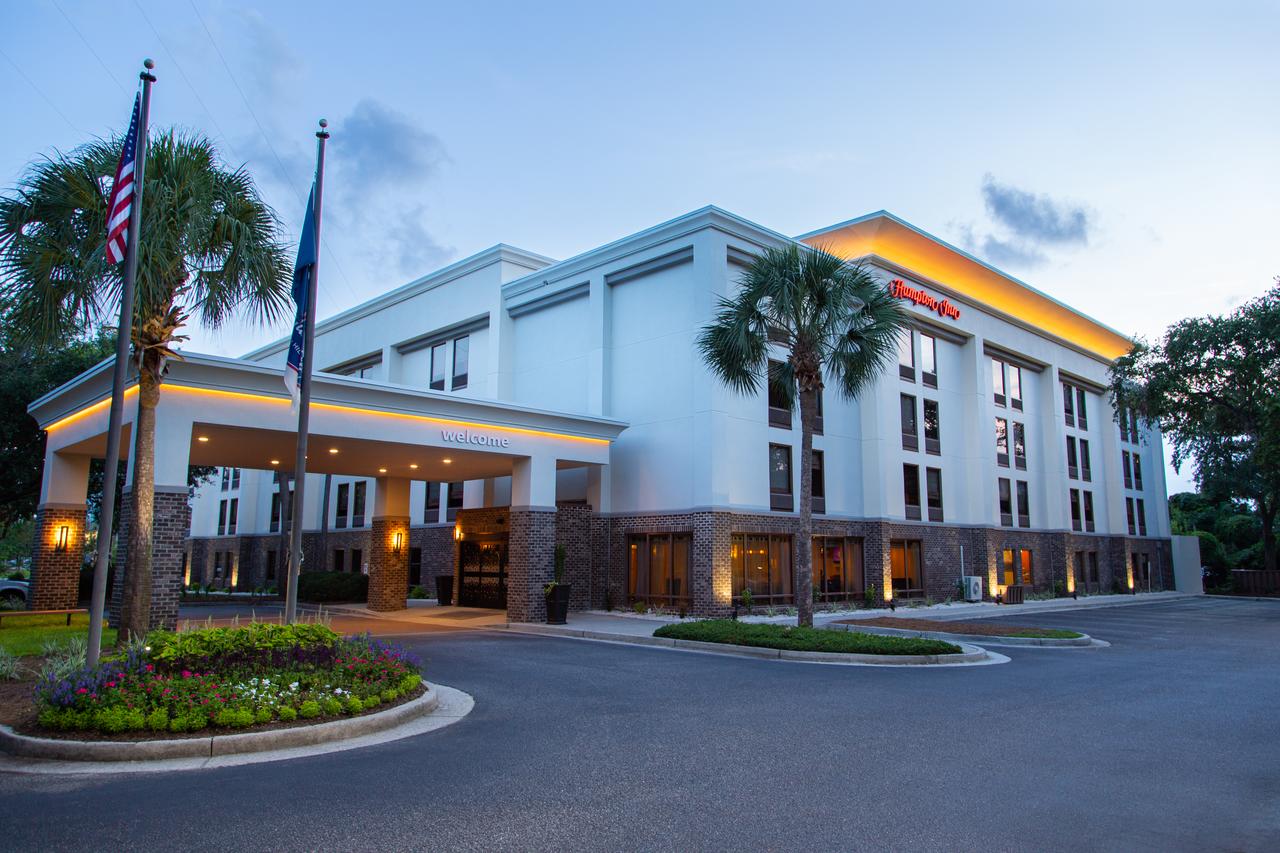 Hampton Inn Patriots Point - thumb 0