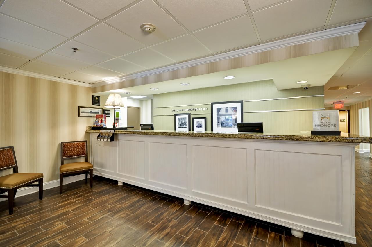 Hampton Inn Patriots Point - thumb 22