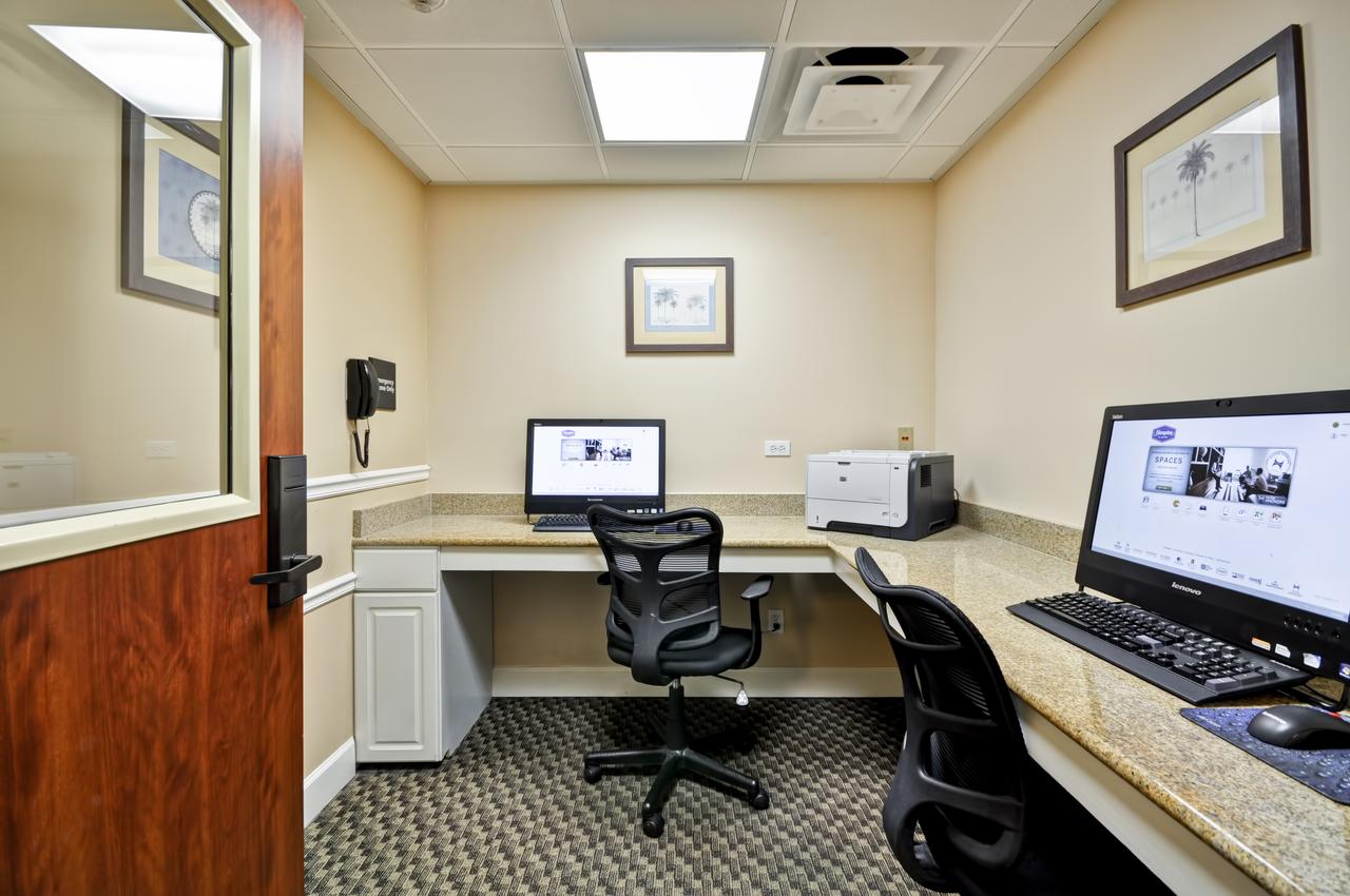 Hampton Inn Patriots Point - thumb 44