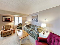 20Th Avenue North Condo 1004 Condo Accommodation Rooms