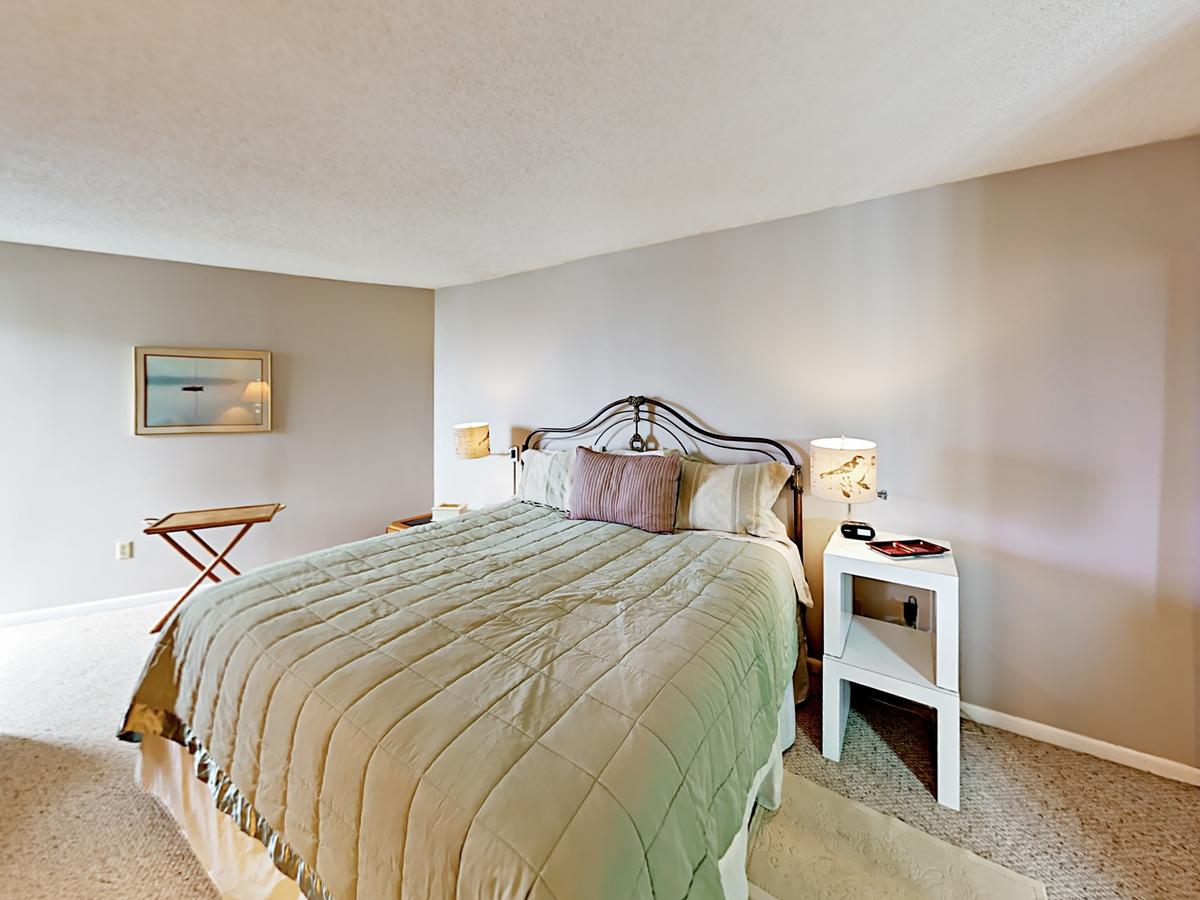 20Th Avenue North Condo #1004 Condo - thumb 3