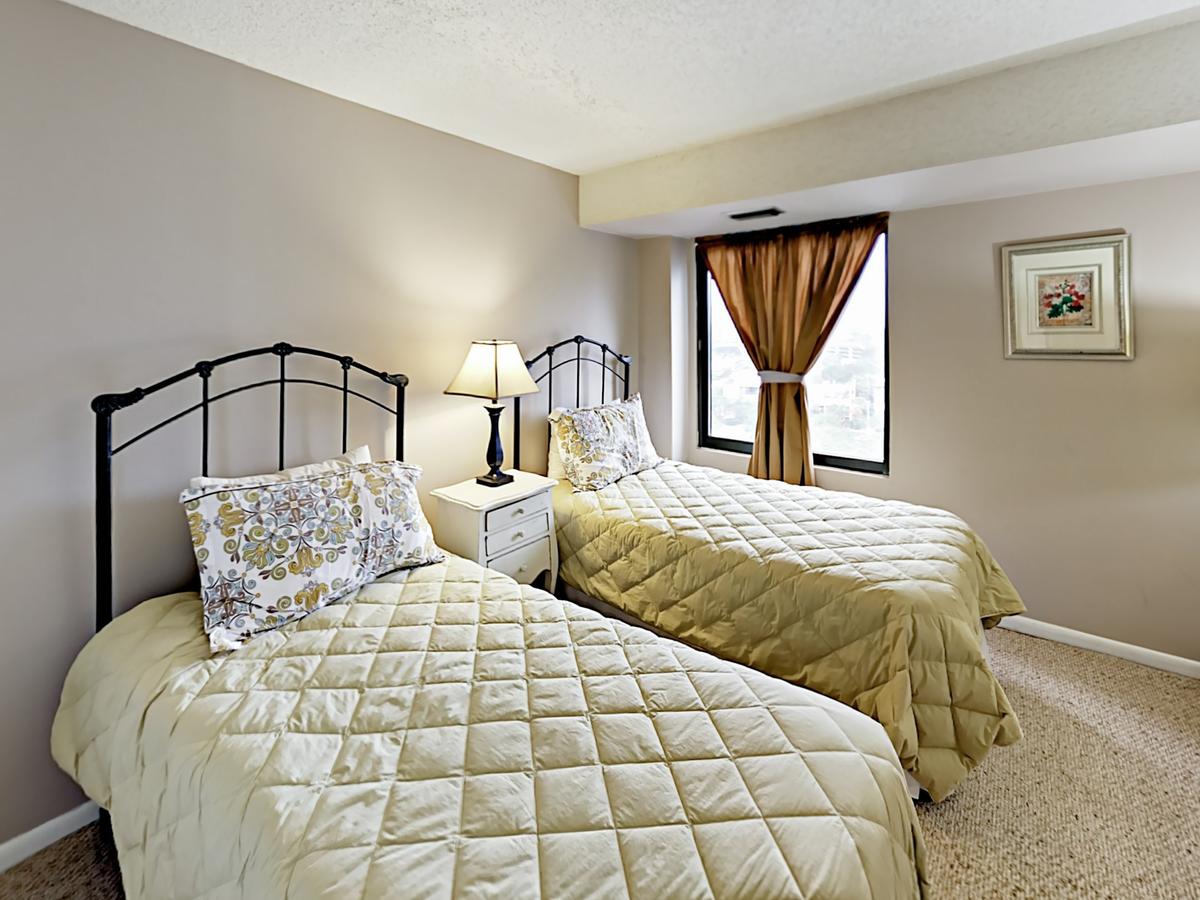 20Th Avenue North Condo #1004 Condo - thumb 21