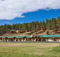 Rock Crest Lodge  Cabins - Accommodation Rooms