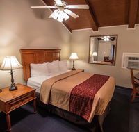 The Crow Peak Lodge - Accommodation Rooms