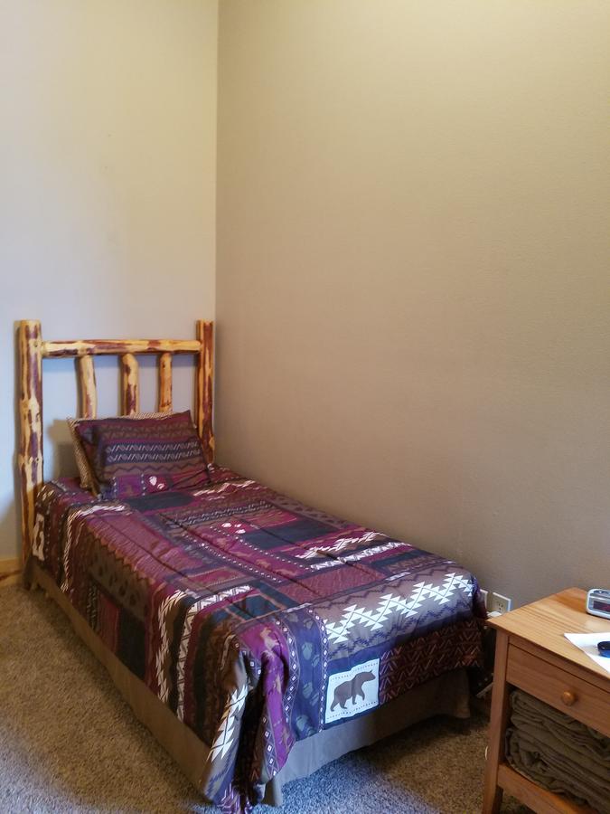 Dakota Spur Hotel - thumb 2