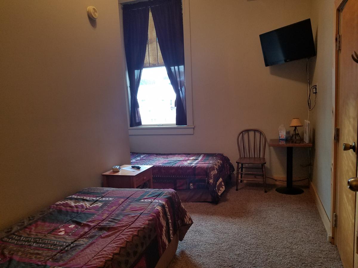 Dakota Spur Hotel - thumb 3