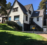 Sujak on Sunnyhill BB - Accommodation Rooms