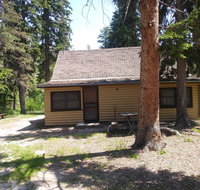 Harney Camp Cabins - Accommodation Rooms