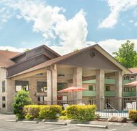 Evergreen Smoky Mountain Lodge  Convention Center - Accommodation Rooms