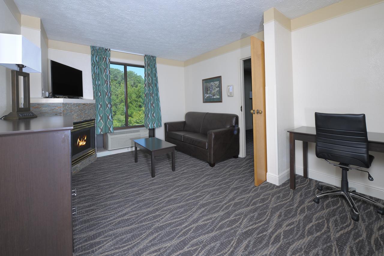 Country Cascades Waterpark Resort - thumb 12