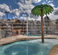 Crossroads Inn  Suites - Accommodation Rooms