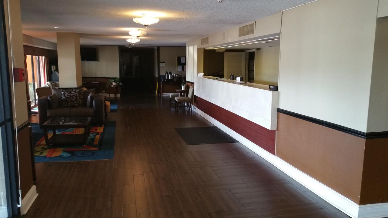 Jackson Hotel & Convention Center - thumb 1