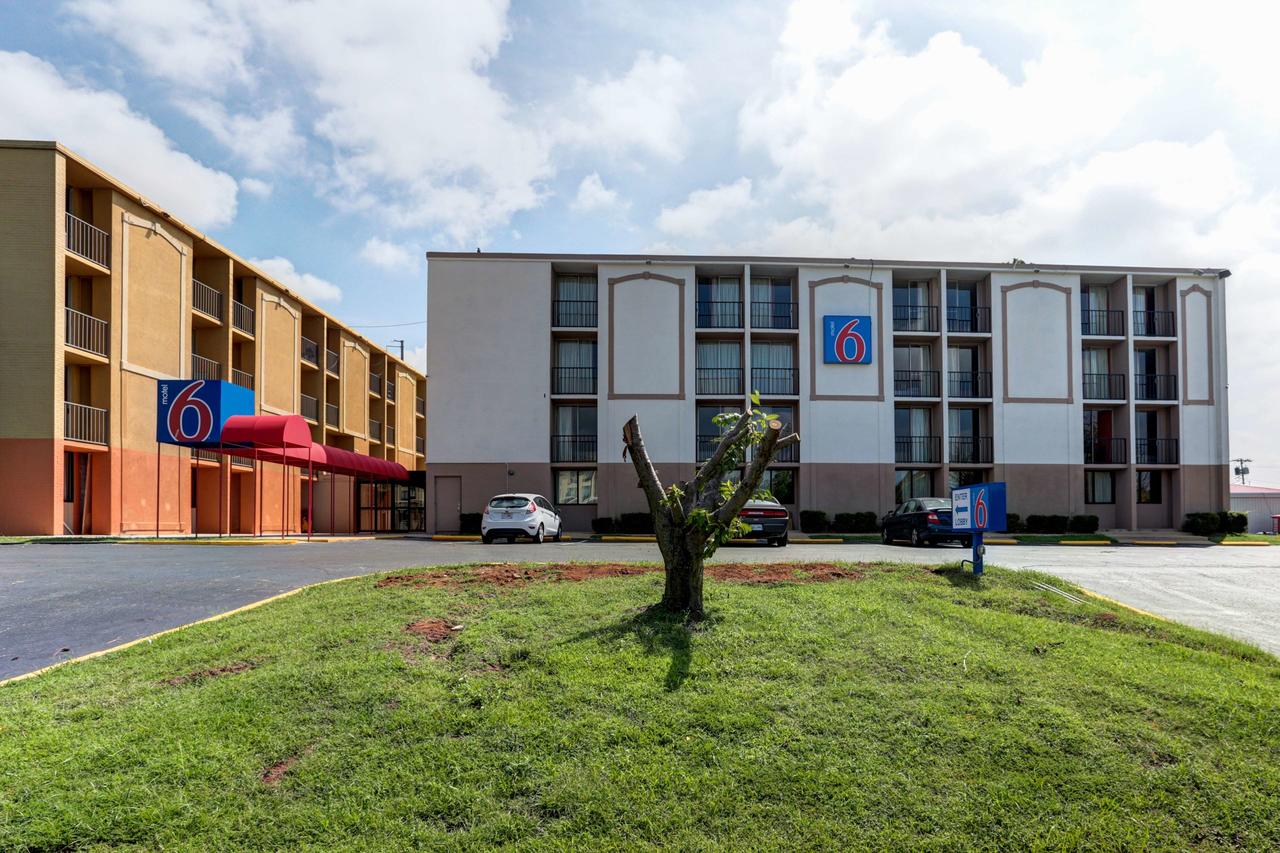 Motel 6 Jackson, TN - thumb 31