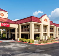 Red Roof Inn  Suites Clinton - Accommodation Rooms
