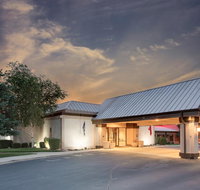 Ramada by Wyndham Provo - Accommodation Rooms