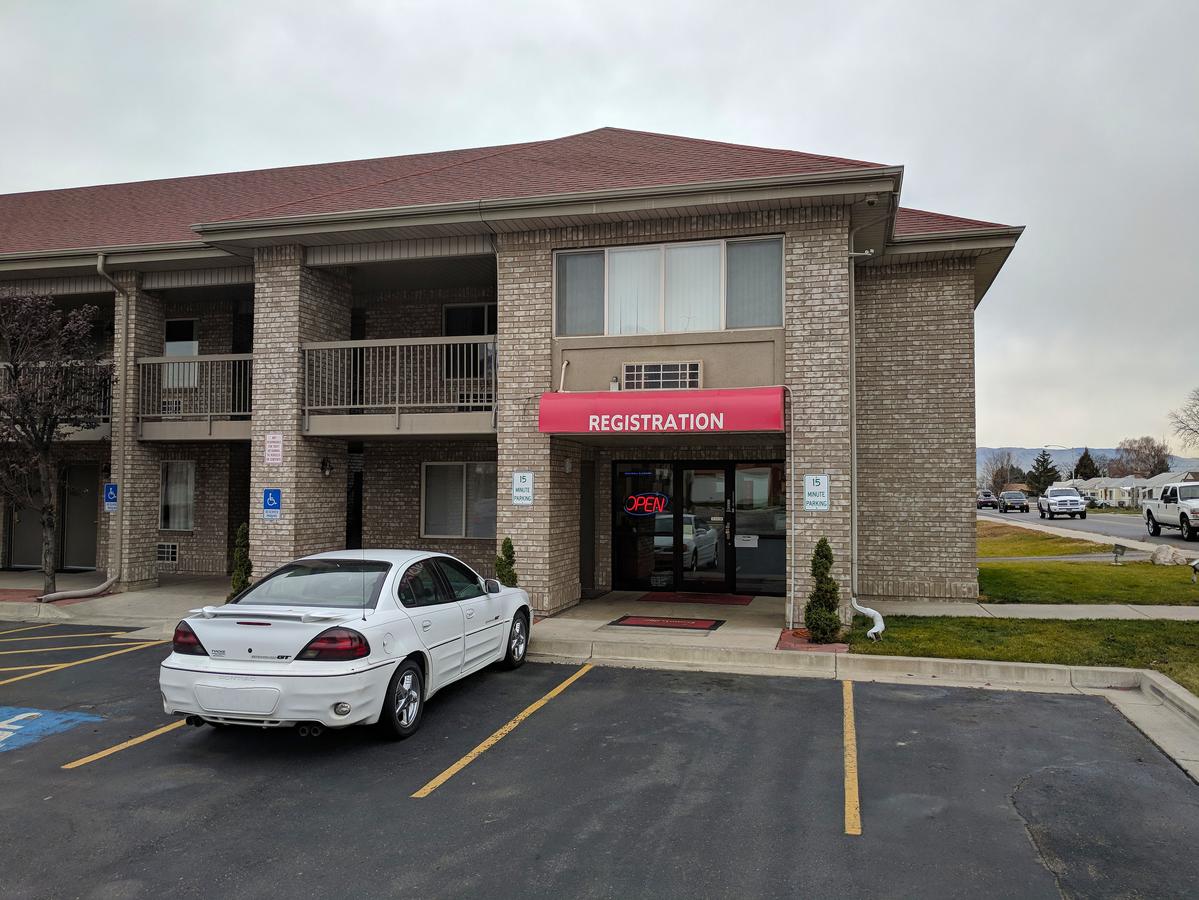 Americas Best Value Inn & Suites Provo - thumb 17