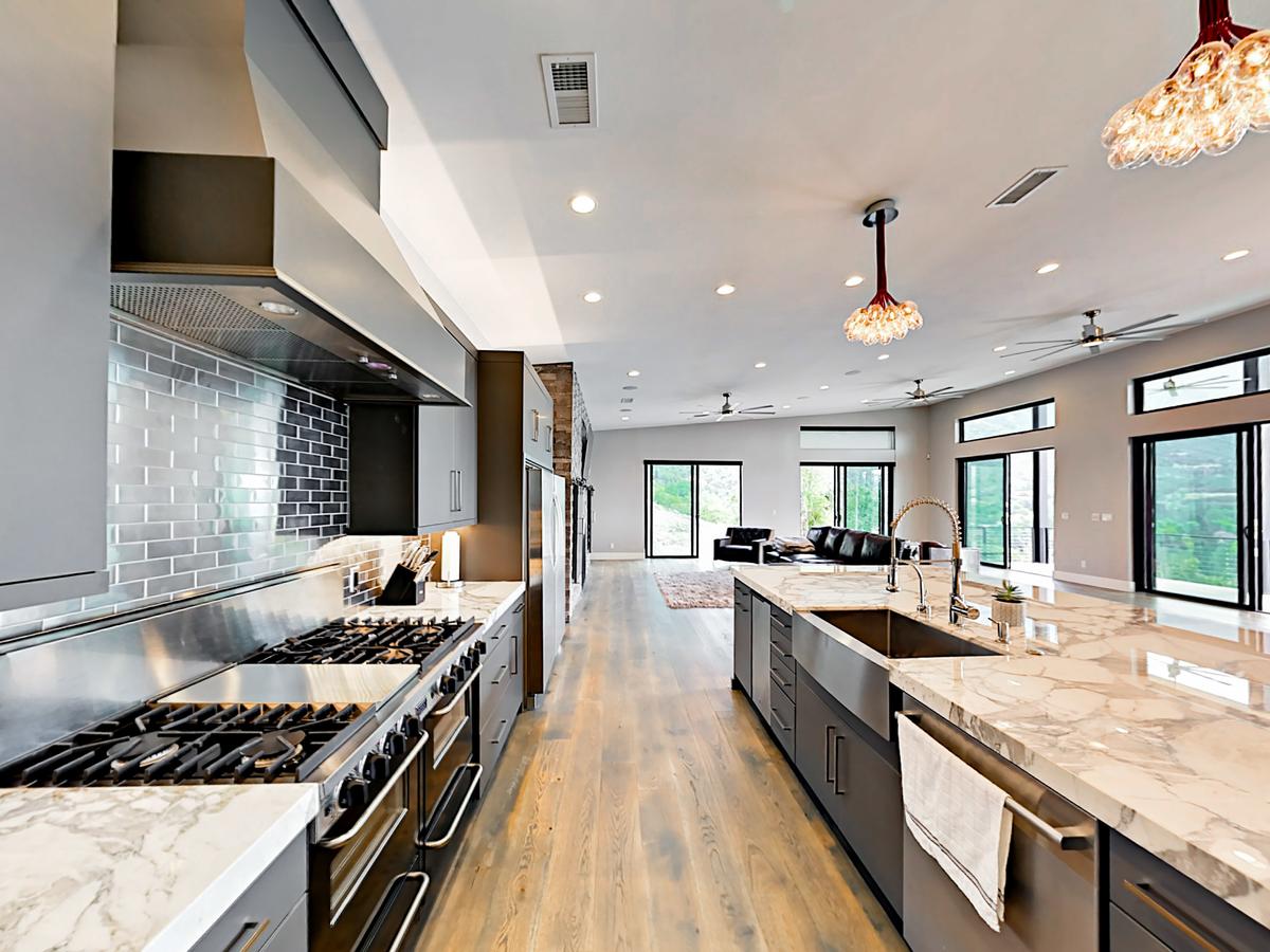 10457 Wasatch Boulevard Home - thumb 22