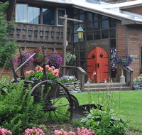 Summit Lodge - Accommodation Rooms