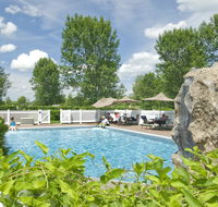 The Essex Resort - Accommodation Rooms