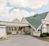 Days Inn by Wyndham Rutland/Killington Area - Accommodation Rooms