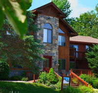 The Snowed Inn - Accommodation Rooms